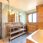 Six-deniers Appartement