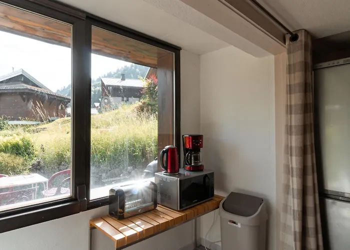 Six-deniers Apartman